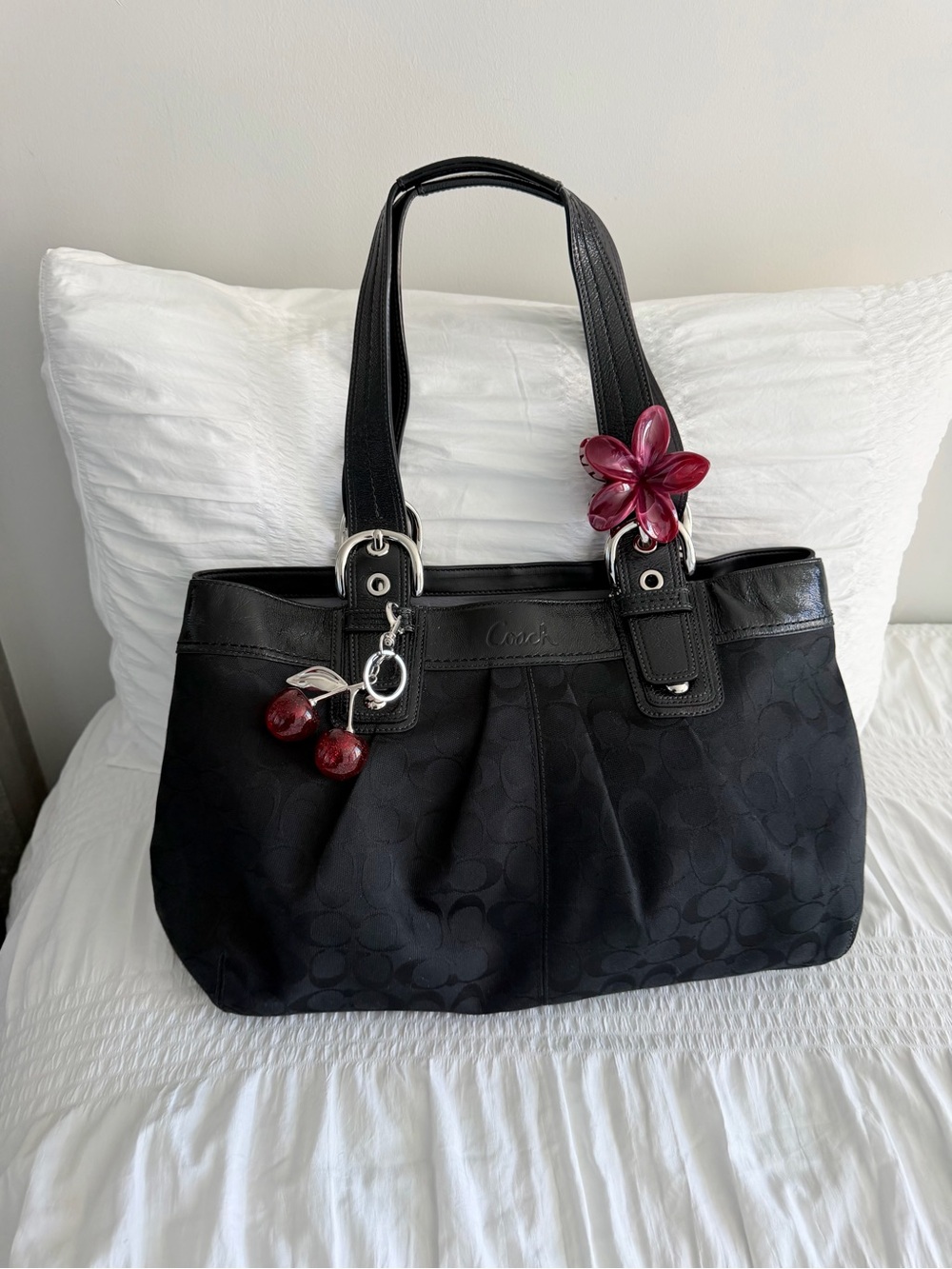 Vintage  Coach Black Optic Canvas   Pleated Soho Tote Bag (large)